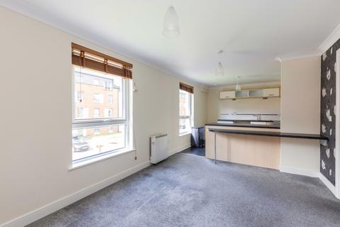 12/4 Ferry Gait Crescent, Edinburgh, EH4 4GR