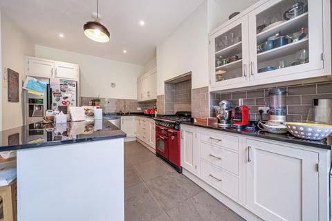 261 Victoria Road, Wood Green, London, N22 7XH