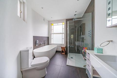 261 Victoria Road, Wood Green, London, N22 7XH
