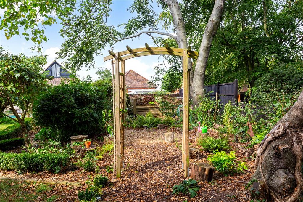 Garden Walk