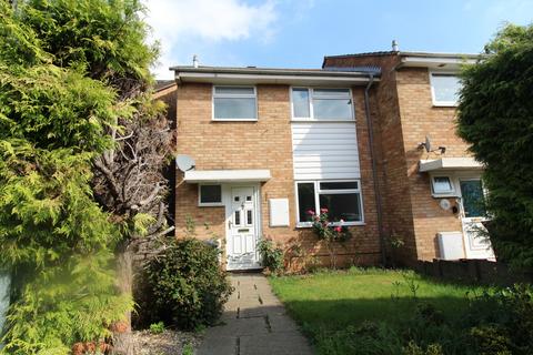 3 bedroom end of terrace house to rent, Blake Drive, Aylesford, Kent, ME20