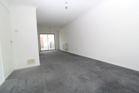 3 bedroom end of terrace house to rent, Blake Drive, Aylesford, Kent, ME20