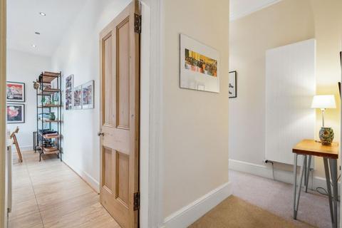 2 bedroom apartment for sale - West Savile Terrace, Flat 4, Blackford, Edinburgh, EH9 3DP