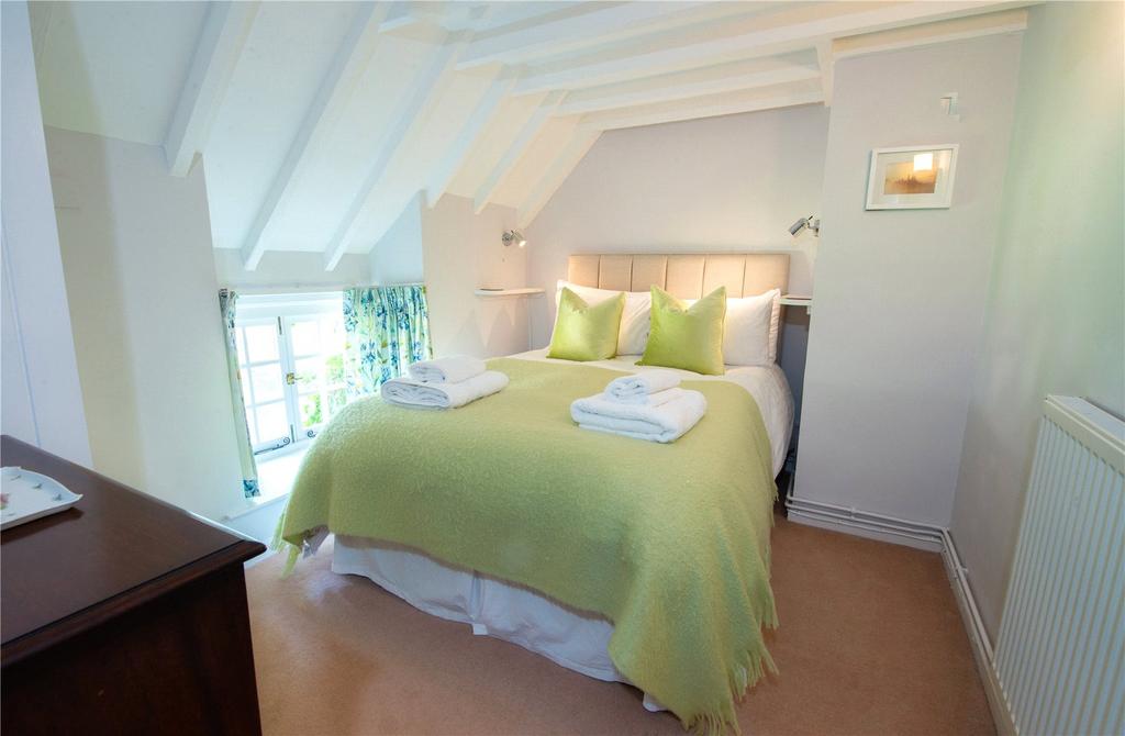 Double Bedroom