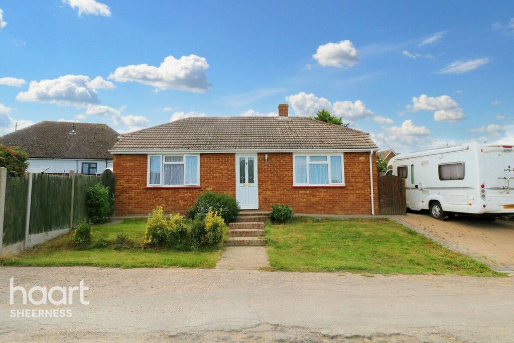 Scarborough Drive, Minster on Sea 3 bed detached bungalow for sale £