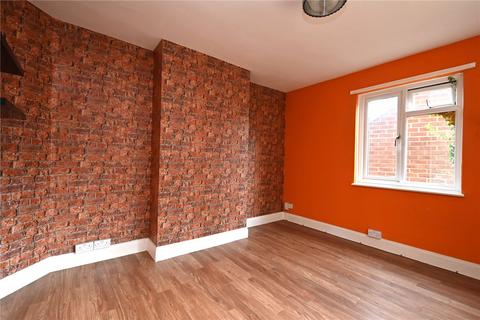 3 bedroom detached house to rent, Packenham Road, Basingstoke, Hampshire, RG21