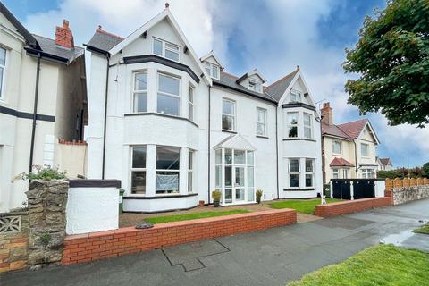 2 bedroom apartment for sale, Great Ormes Road, Llandudno, Conwy, LL30