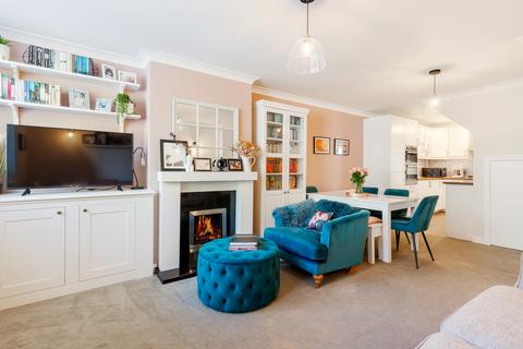 5 Buckstone Way, Edinburgh, EH10 6PN