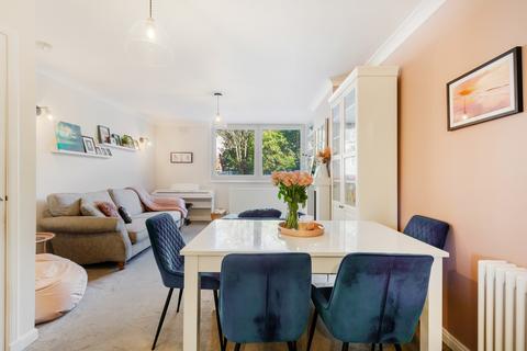 5 Buckstone Way, Edinburgh, EH10 6PN