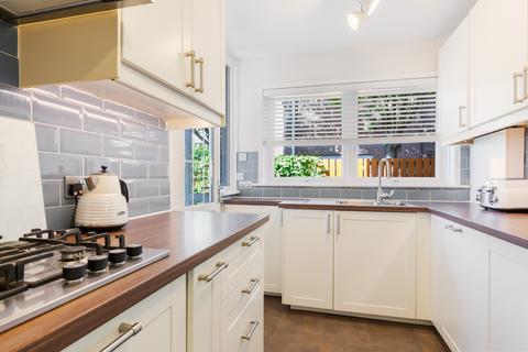 5 Buckstone Way, Edinburgh, EH10 6PN