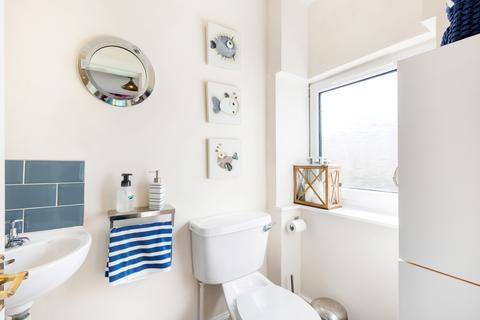 5 Buckstone Way, Edinburgh, EH10 6PN