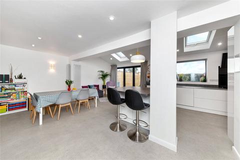 14 Buristead Road, Great Shelford, Cambridge, CB22 5EJ