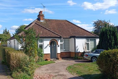 4 bedroom detached bungalow for sale - The Landway, Kemsing, TN15