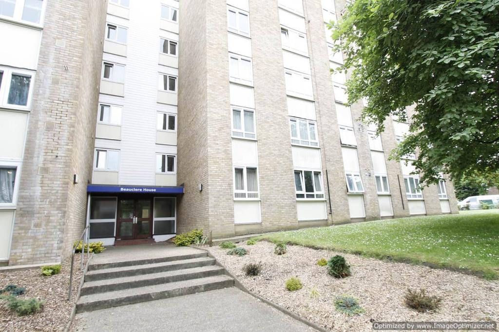 2 Bed Flat to rent