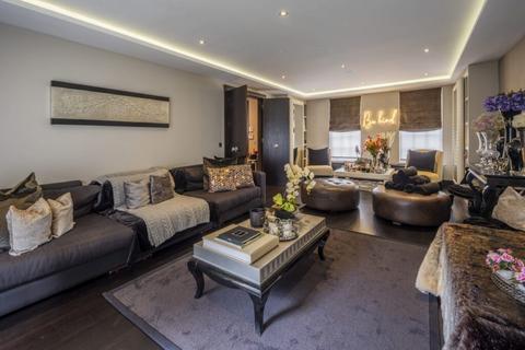 undefined, Elm Walk, Hampstead, London, NW3