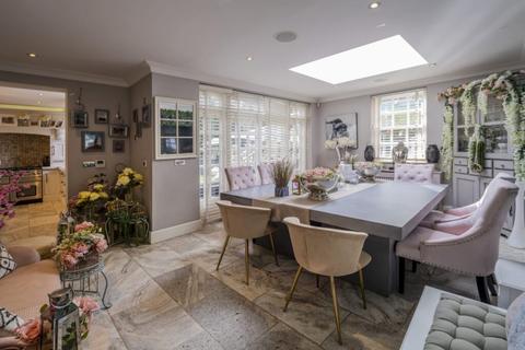 undefined, Elm Walk, Hampstead, London, NW3