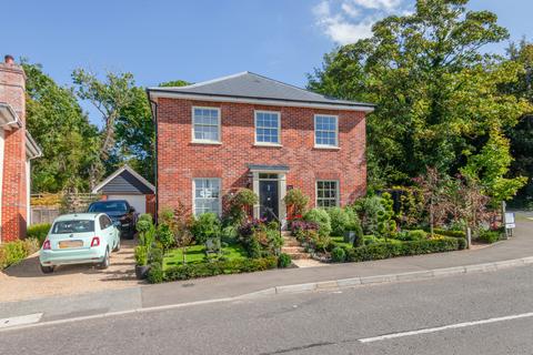 2 Beech Road, Saxmundham, IP17 1FP