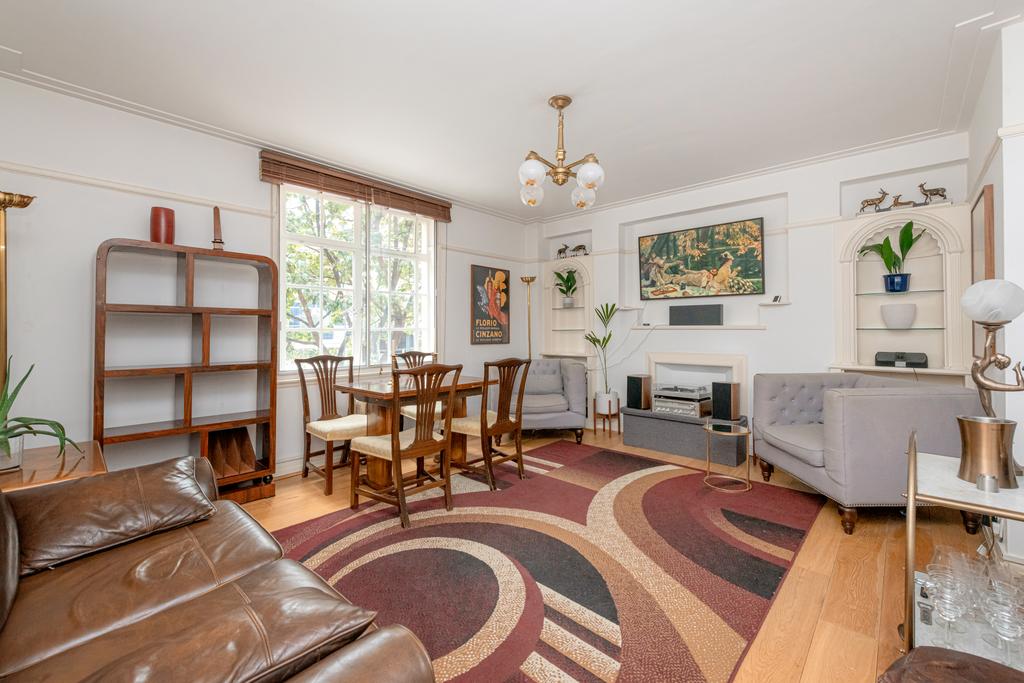 Witley Court, Coram Street, London, WC1N 2 bed apartment to rent £