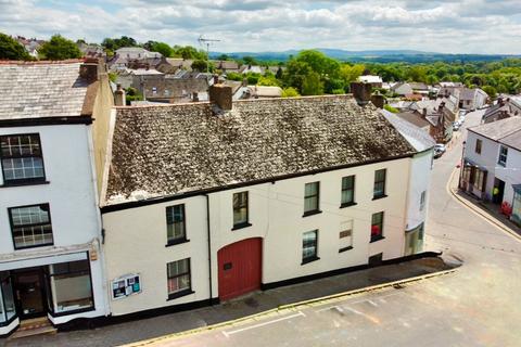 7 bedroom terraced house for sale, Hatherleigh, Devon