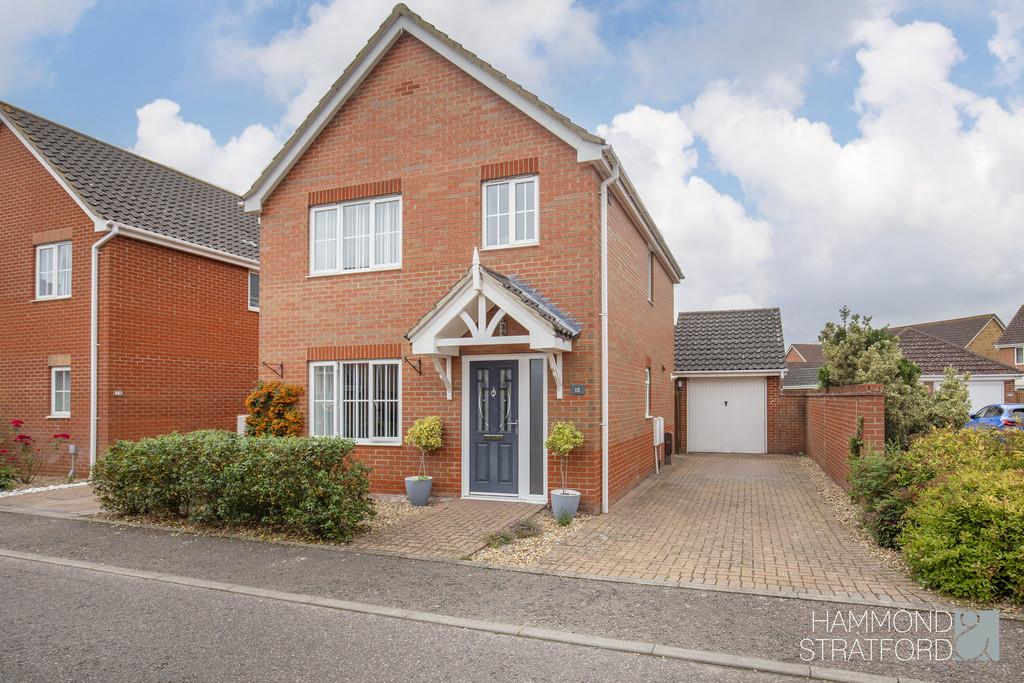 Tantallon Drive, Attleborough 3 bed detached house for sale £325,000