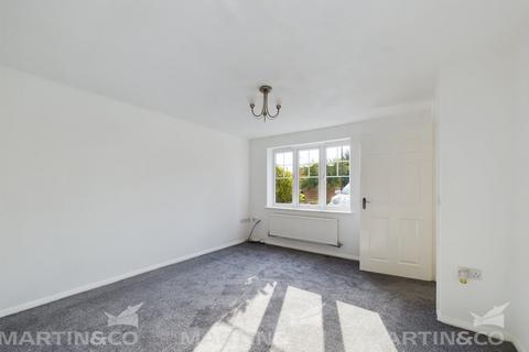 25 Langold Drive, Norton, Doncaster, DN6 9GE