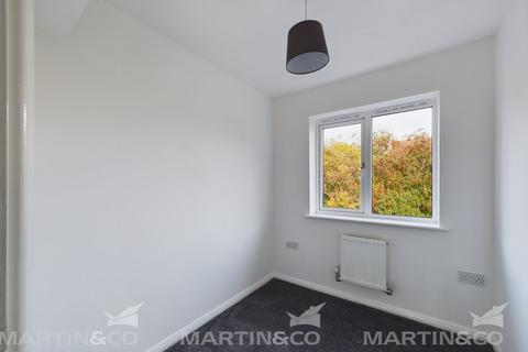 25 Langold Drive, Norton, Doncaster, DN6 9GE