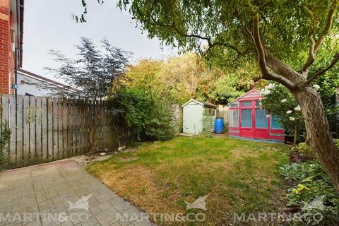 25 Langold Drive, Norton, Doncaster, DN6 9GE