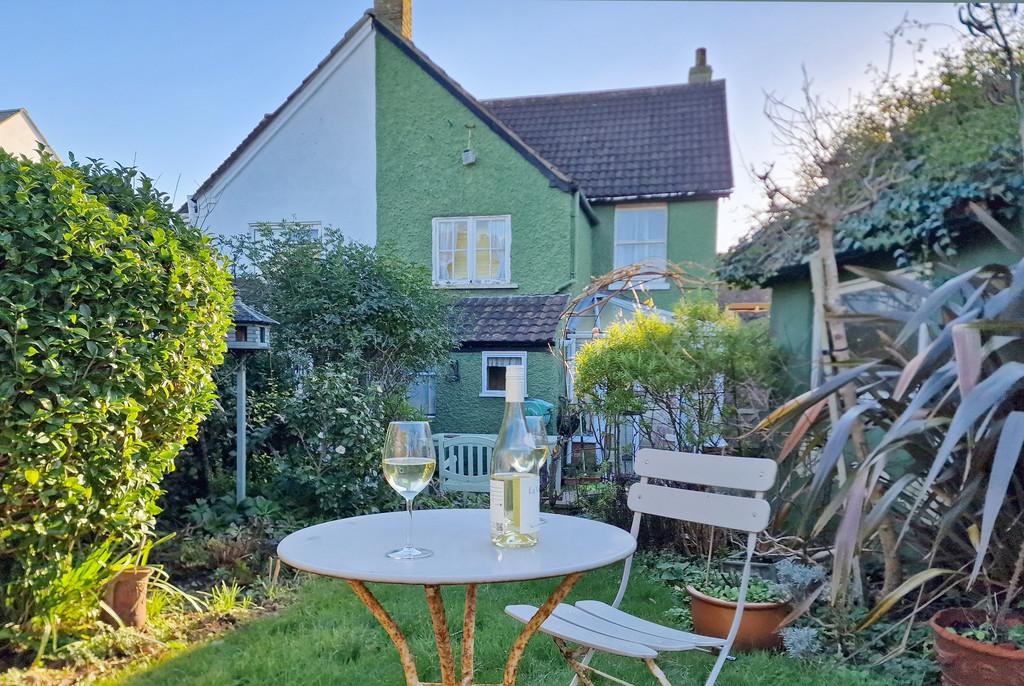 Keyhaven Road, Milford On Sea, Lymington SO41 2 bed semidetached house
