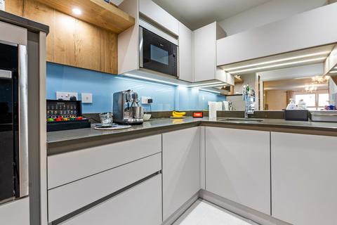 undefined, Sienna House, Lynton Court, Century Wharf