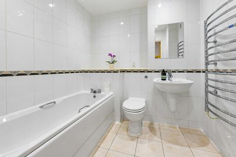 undefined, Sienna House, Lynton Court, Century Wharf