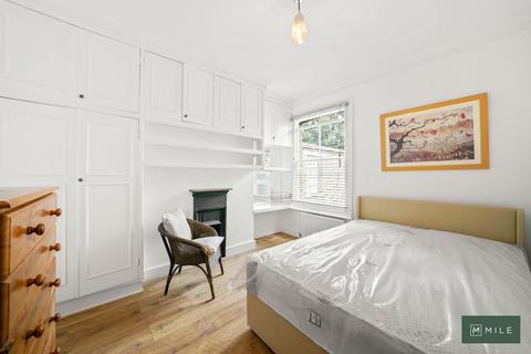 2 bedroom flat to rent, Kenmont Road, College Park NW10