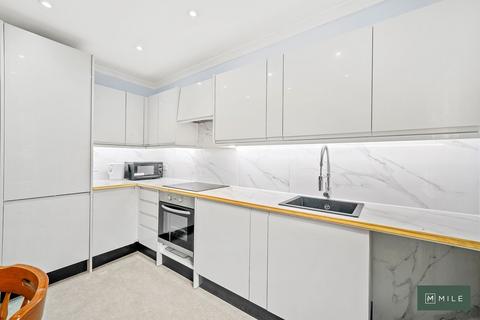 2 bedroom flat to rent, Kenmont Road, College Park NW10