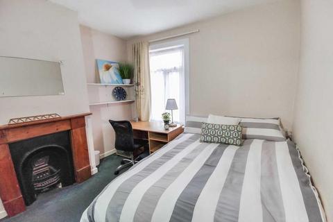 4 bedroom semi-detached house for sale - Broadlands Road, Southampton