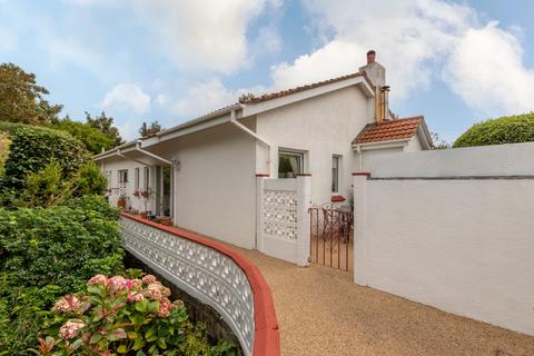 3 bedroom bungalow for sale, Les Baissieres, Castel, Guernsey
