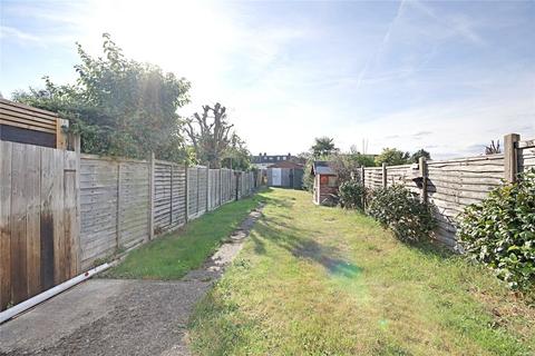 3 bedroom terraced house for sale - Brooker Road, Waltham Abbey, Essex, EN9