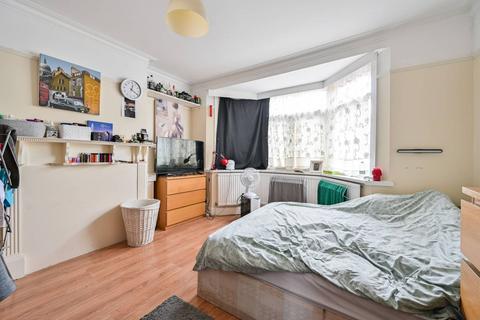 3 bedroom terraced house to rent - Guildersfield Road, Streatham Common, London, SW16