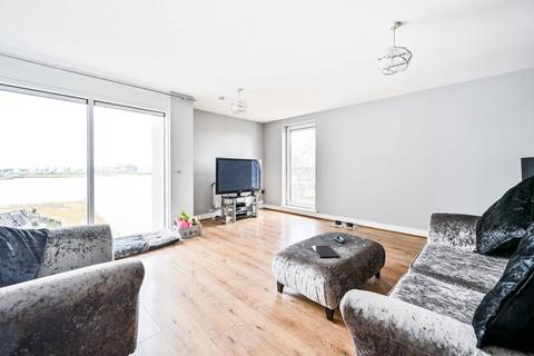 34, Cumberland House Erebus Drive, London, SE28 0GE