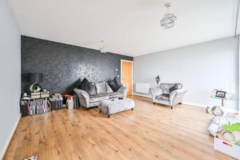 34, Cumberland House Erebus Drive, London, SE28 0GE