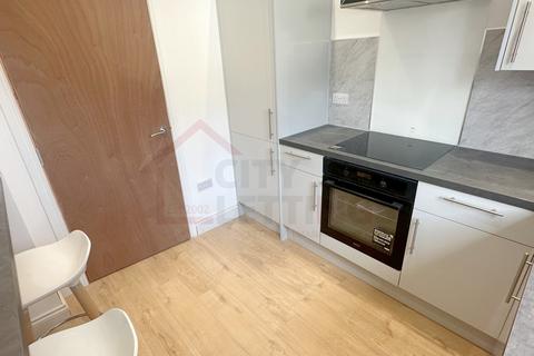 2 bedroom flat to rent, Manvers Street , Sneinton