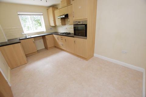 27 Admiral Way, Exeter, EX2 7GA
