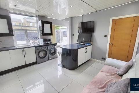 3 bedroom detached house for sale, Eldon Street, Heckmondwike