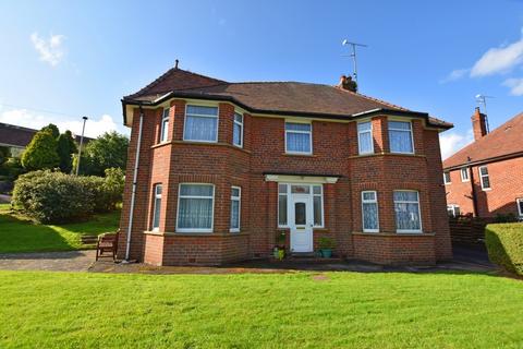 4 bedroom detached house for sale - Scalby Road, Scarborough YO12