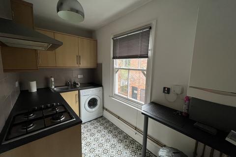 1 bedroom flat to rent, VICTORIA STREET, NEWARK