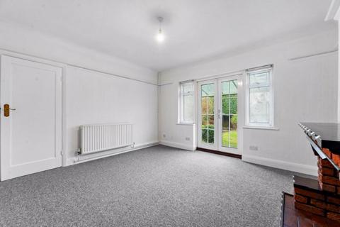 3 bedroom bungalow for sale, Park Hill Close, Carshalton