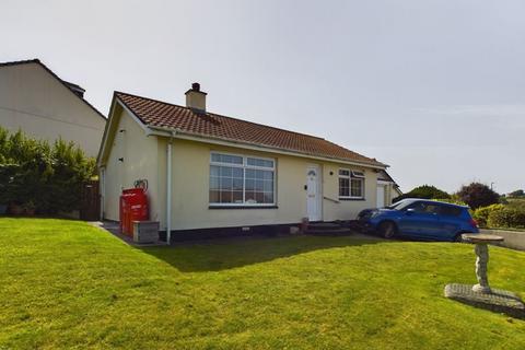 2 bedroom bungalow for sale, Colebrook Close, Redruth