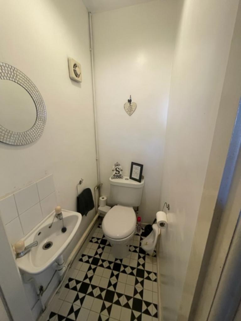 255 bromford road guest wc