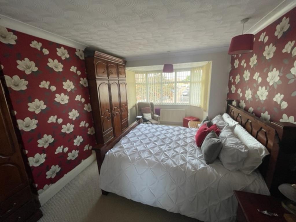 255 bromford road bedrom 1