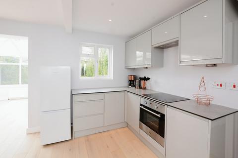 49 Central Avenue, Northampton, NN2 8EA