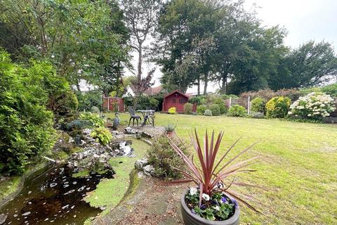 12 Beechwood Drive, Formby, Liverpool, L37 2DG