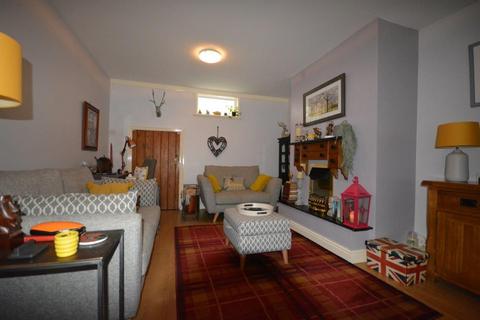 3 bedroom terraced house for sale, 2 Glan Y Werydd, St. Annes Square, Barmouth, LL42 1AS